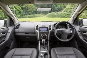 Arctic Trucks Isuzu D-Max AT35 Double Cab 2016 года  (UK)